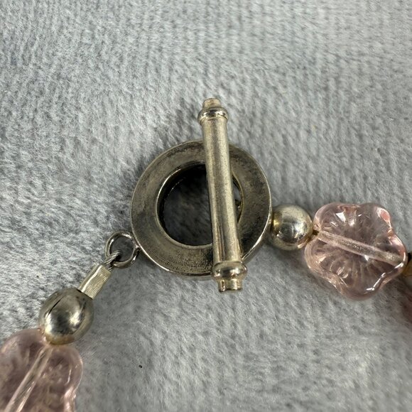 Vintage Glass Bead Bracelet With Toggle Closure & Pink White Silver Accents - Picture 3 of 16